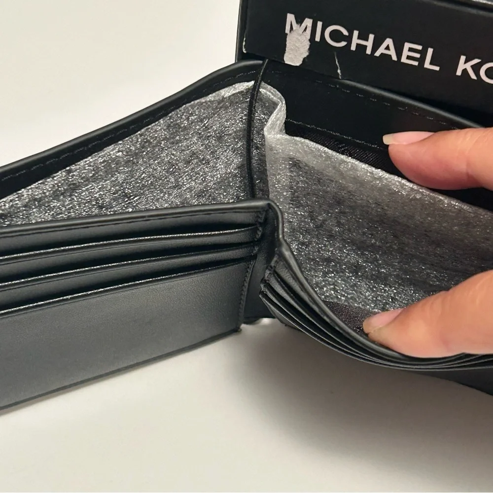 Michael Kors - Mens Black Slim Billfold Wallet (BRAND NEW IN BOX) Ret. $98